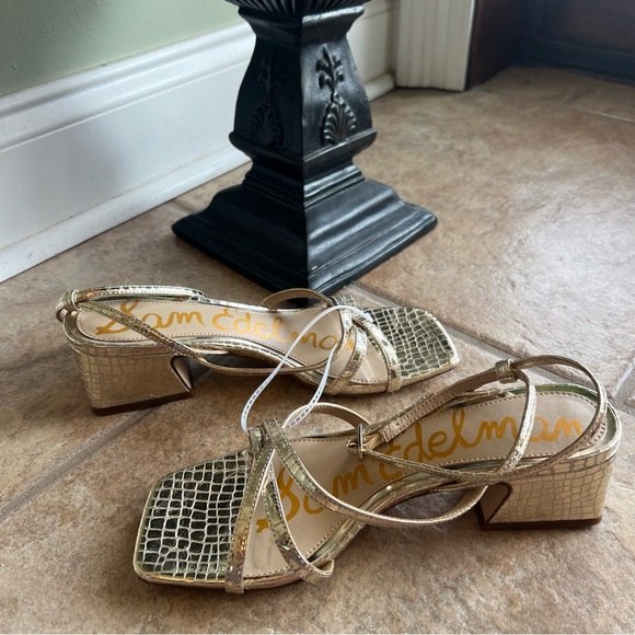 Sam Edelman Whitley Block Heel Sandals - Picture 8 of 15